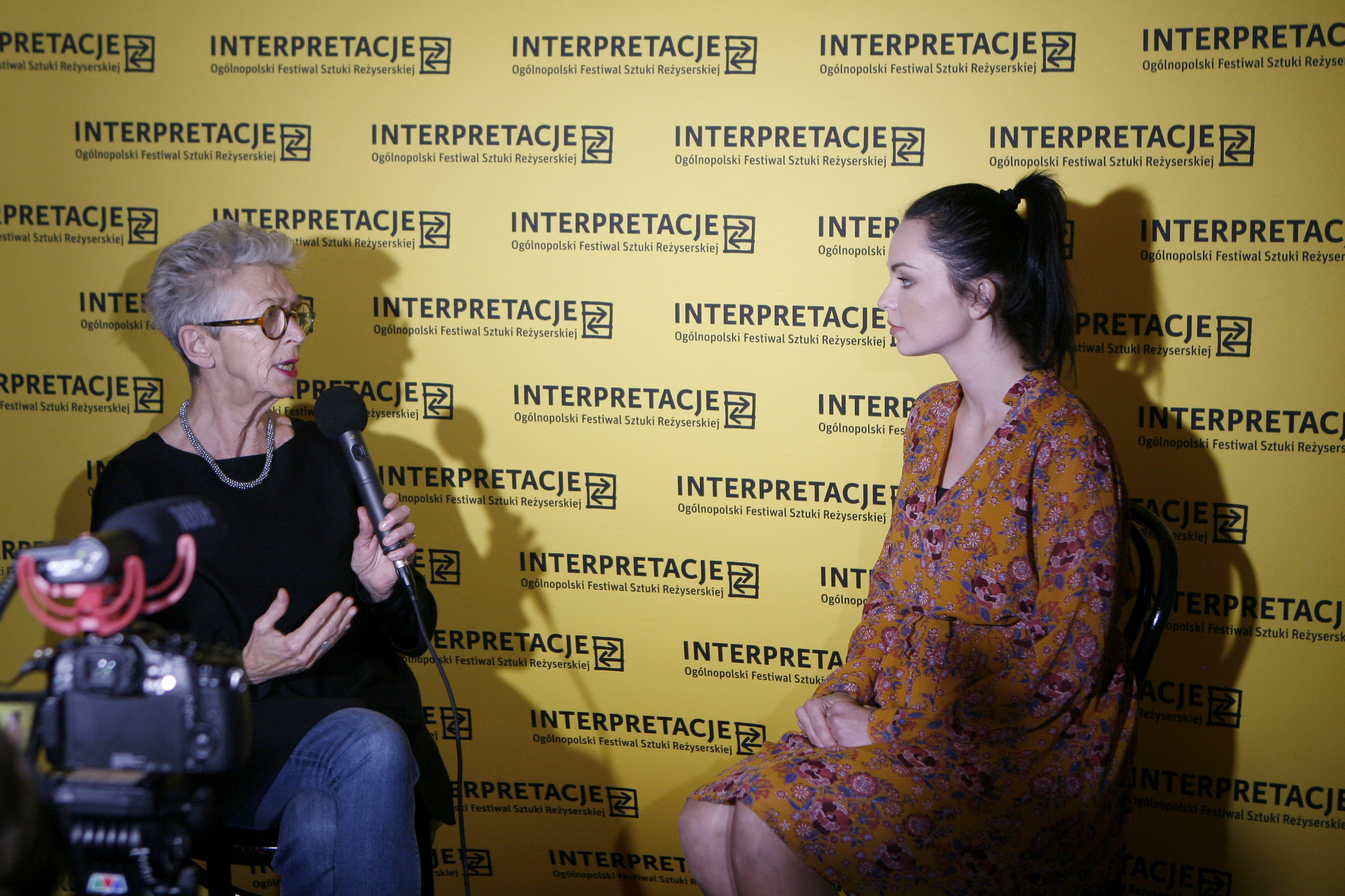 Materiały video z festiwalu „Interpretacje” – wywiad z Andą Rottenberg